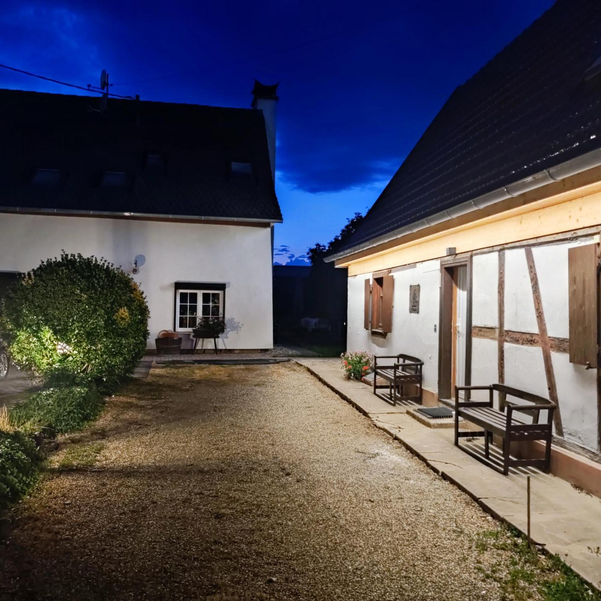 Petite Maison Alsacienne Dans Un Village Au Calme Niederroedern